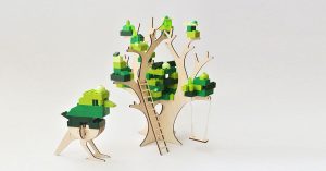 Brikkon houten boom en vogel om eenvoudig met LEGO te bouwen